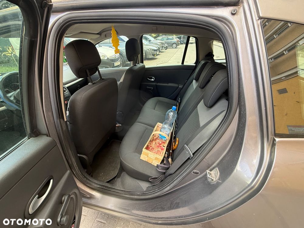 Renault Clio 1.5 dCi Alize - 4