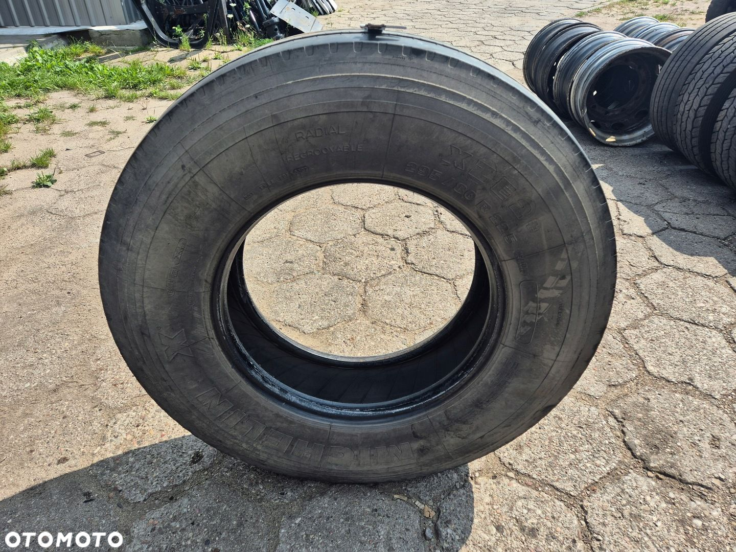 OPONA KOŁO MICHELIN 295 80 22,5 10mm - 4