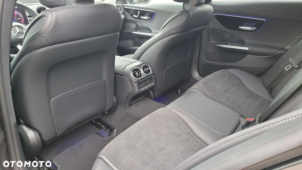 Mercedes-Benz Klasa C - 16