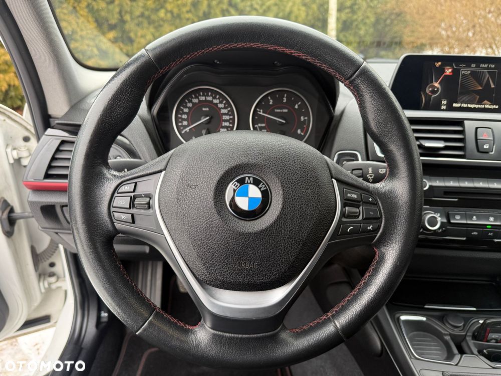 BMW Seria 1 114d Sport Line - 21