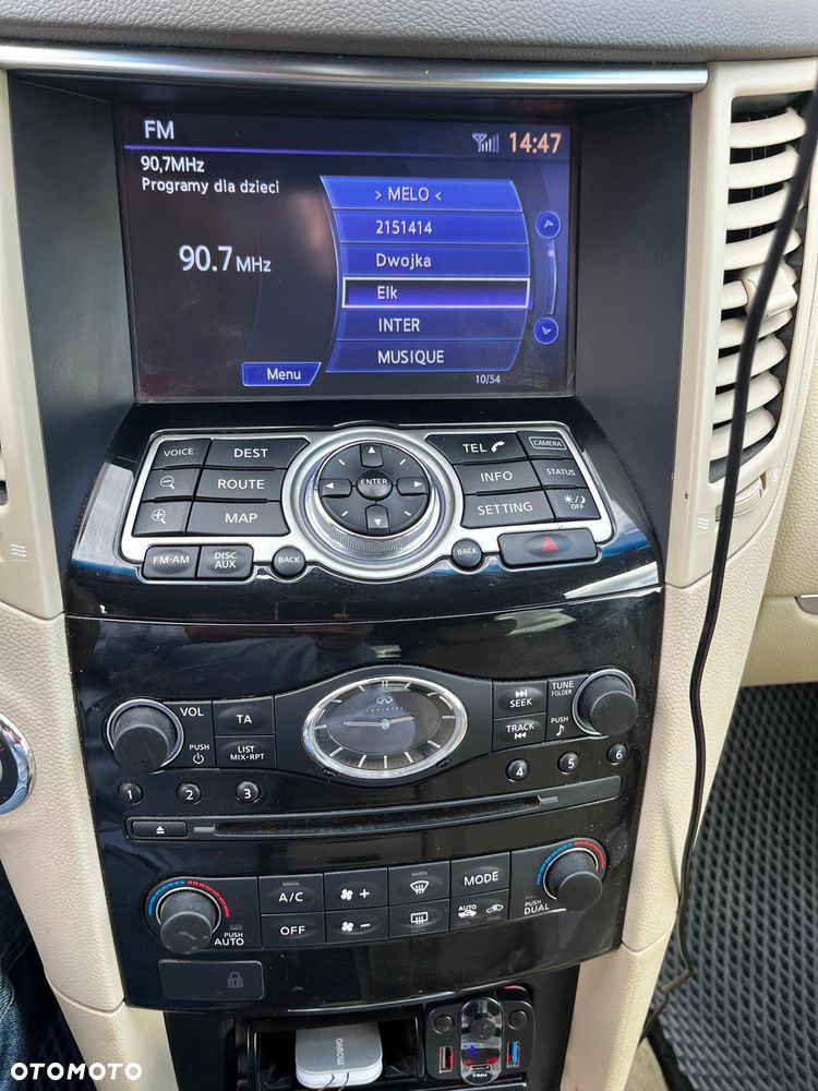 Infiniti Q70 3.7 Sport Tech EU6 - 11