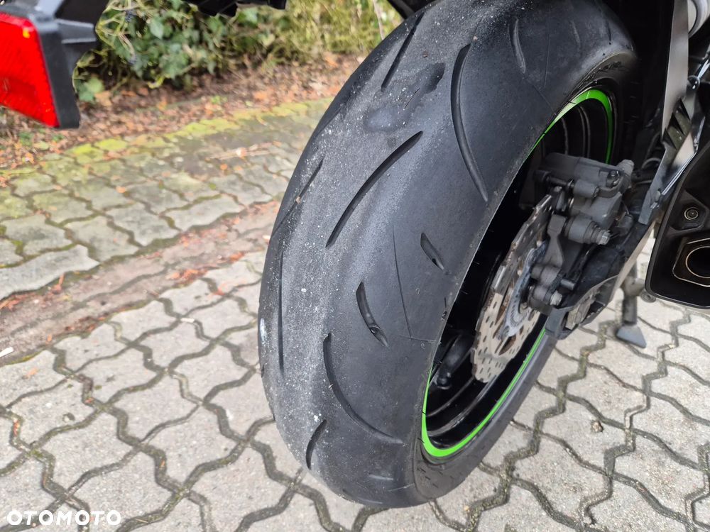 Kawasaki Versys 1000 - 8