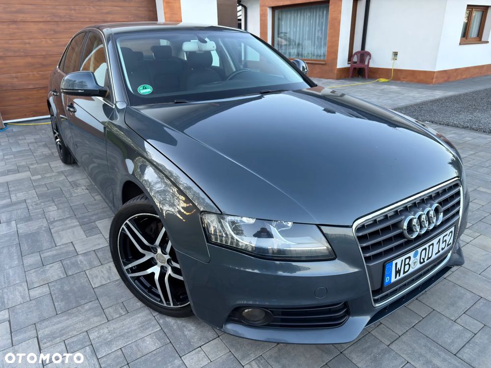 Audi A4 Limousine 1.8 TFSI Limited Edition - 1