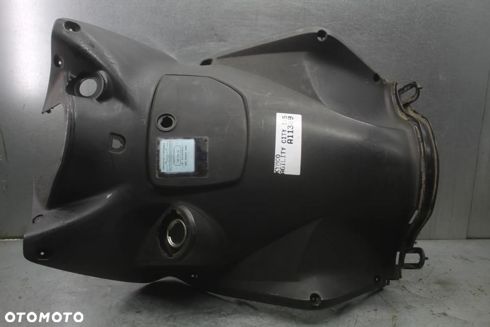 Kymco Agility City 16+ 125 Kokpit osłona owiewka wypełnienie