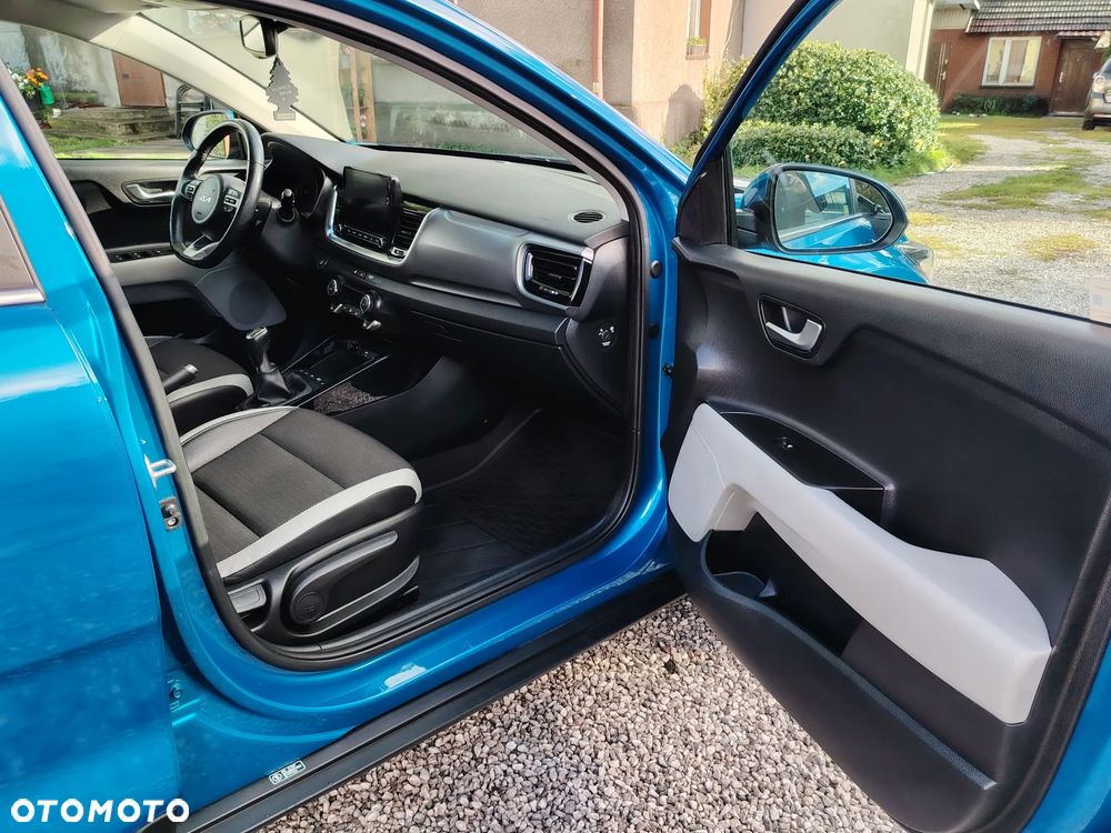 Kia Stonic 1.0 T-GDI MHEV L Business Line - 28