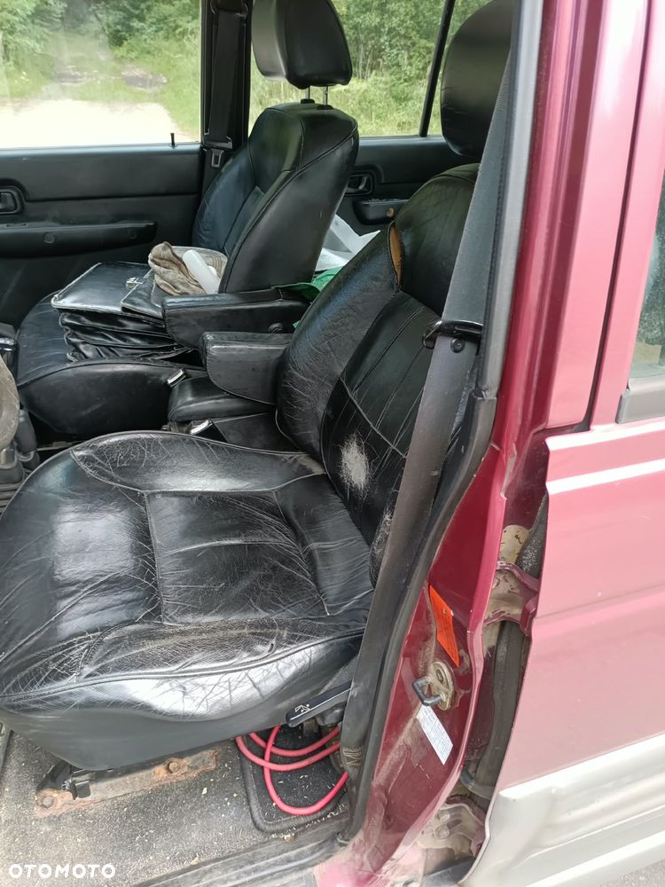 Hyundai Galloper LWB7 3.0 V6 - 15