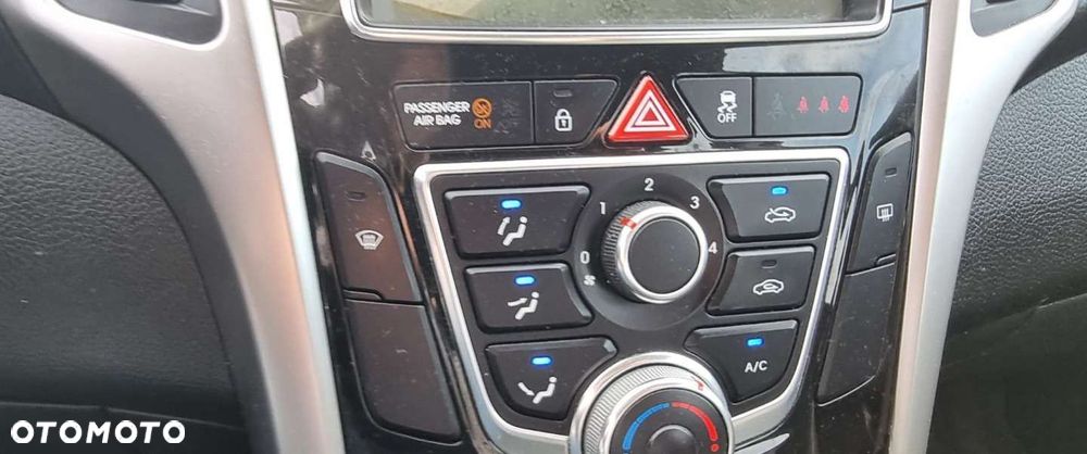 Hyundai i30 - 13