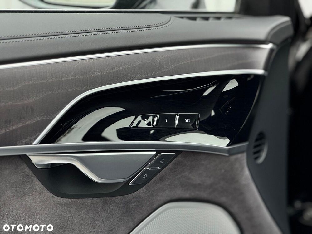 Audi A8 L 60 TFSI e Quattro Tiptronic - 15