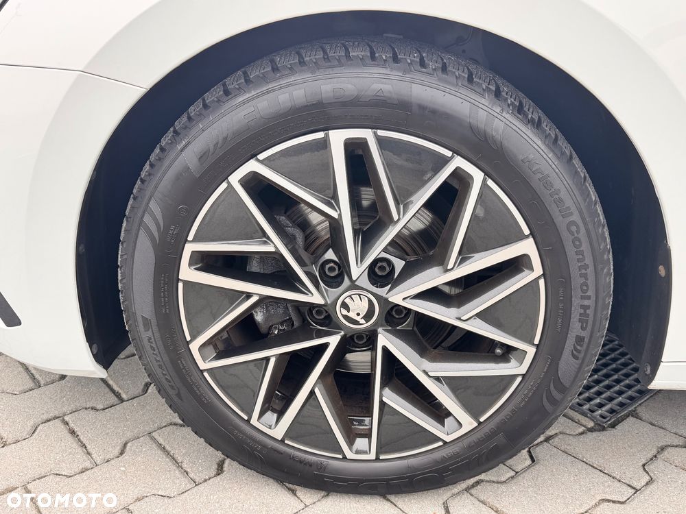 Skoda Octavia 2.0 TDI DSG First Edition - 22