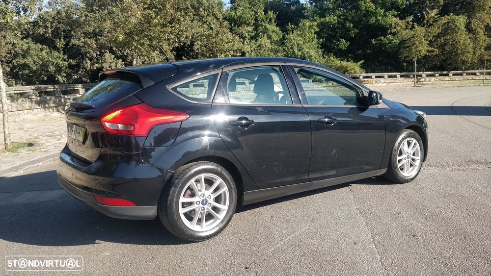 Ford Focus 1.5 TDCi ST-Line - 3