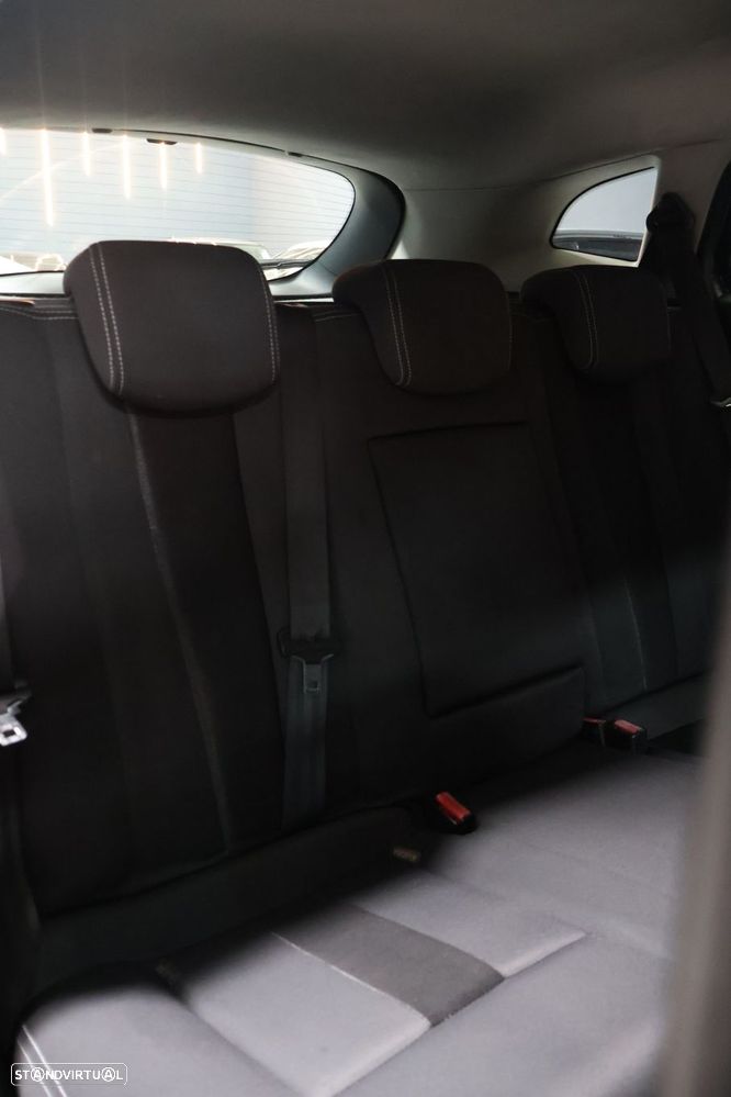 Renault Mégane 1.5 dCi Dynamique - 7