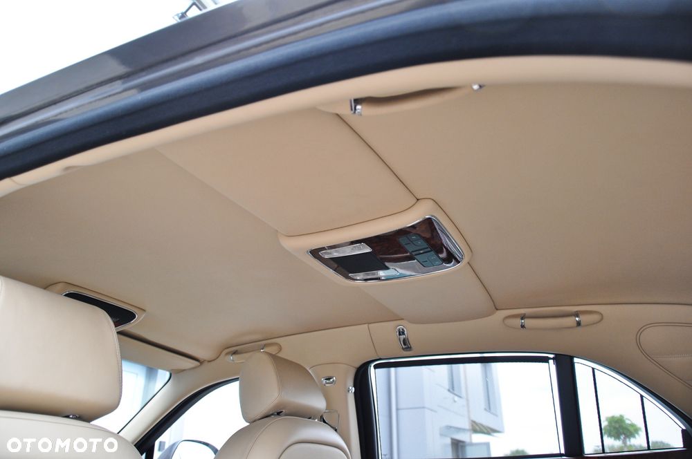 Bentley Mulsanne - 36