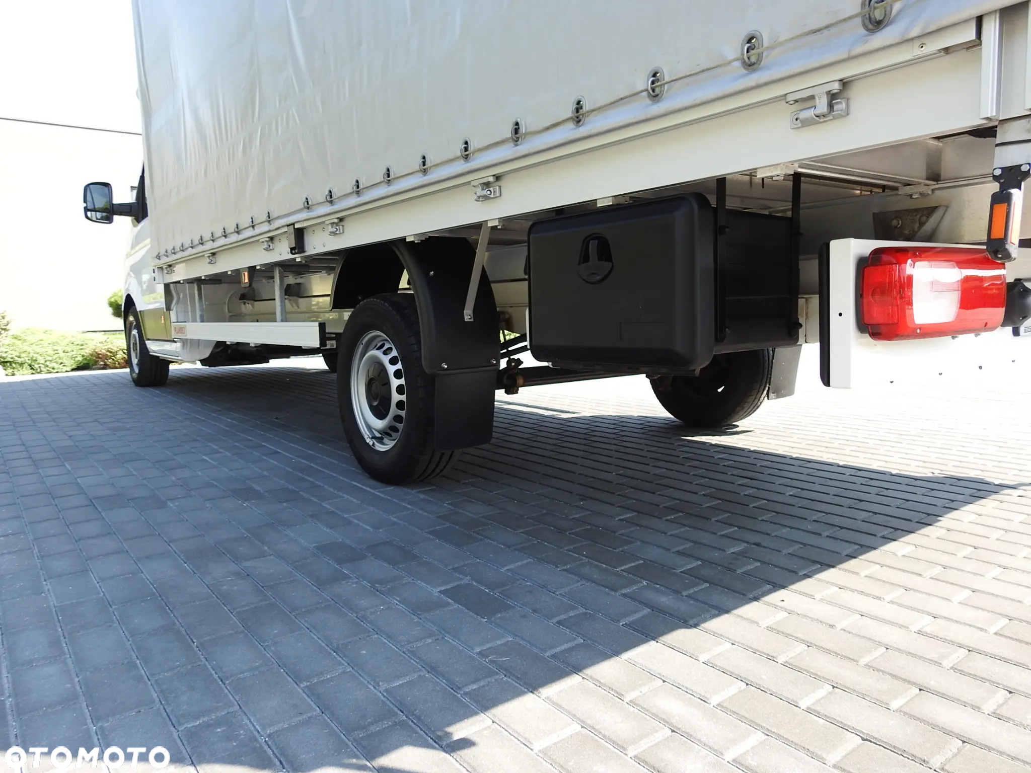 Volkswagen CRAFTER PLANDEKA 10 PALET WEBASTO TEMPOMAT KLIMATYZACJA LEDY 180KM [ 043388 ] - 17