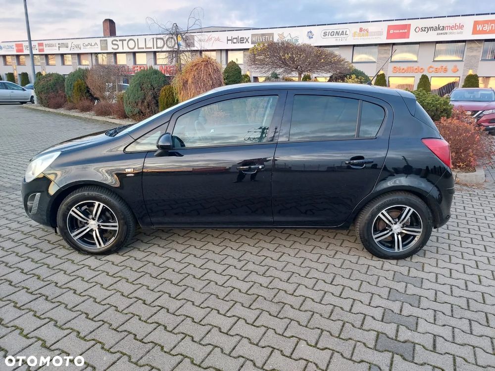 Opel Corsa 1.4 16V Satellite - 2