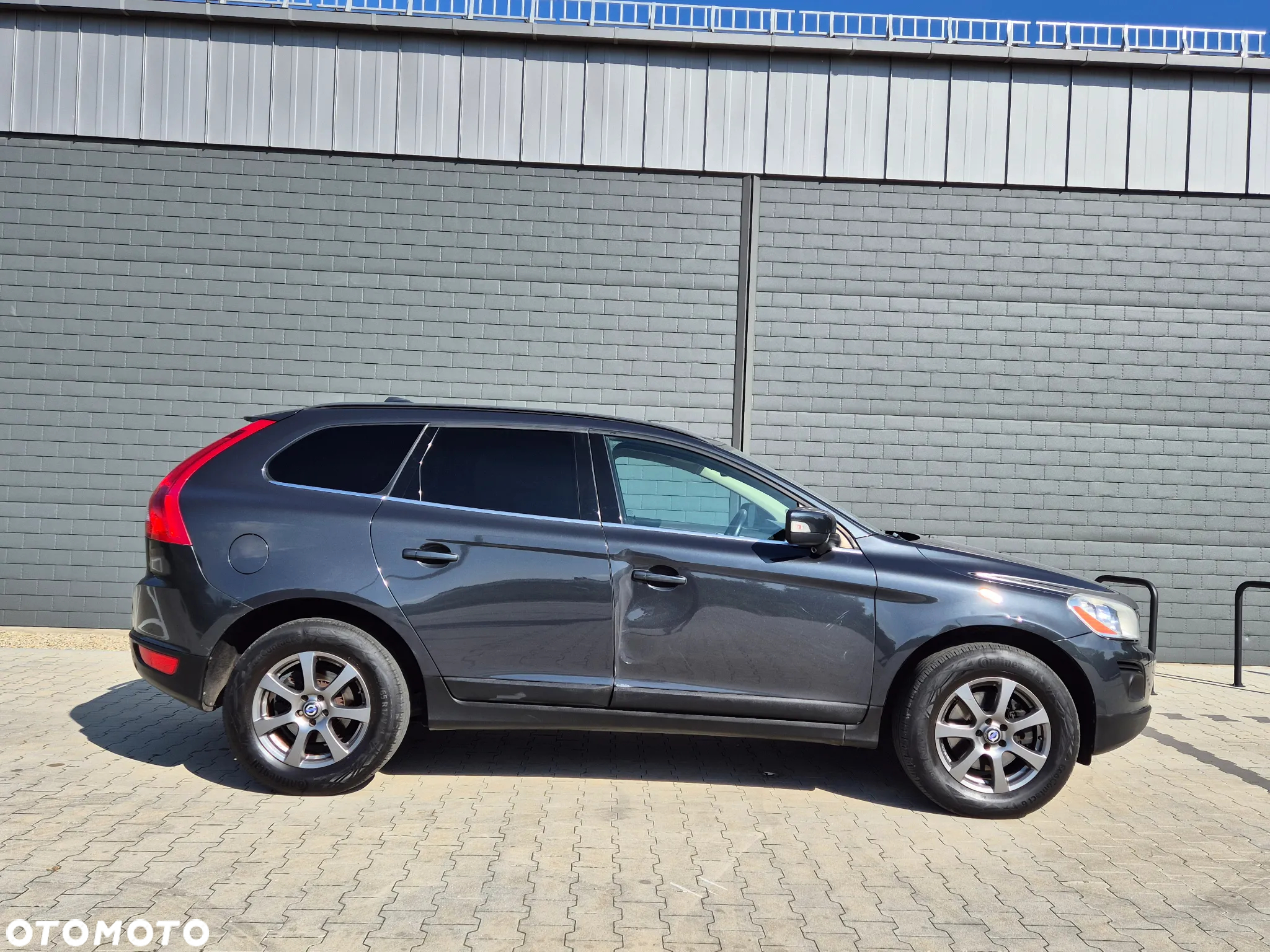 Volvo XC 60 D5 AWD - 11