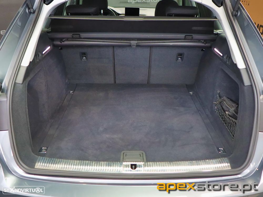 Audi A4 Avant 2.0 TDI Advance S tronic - 9