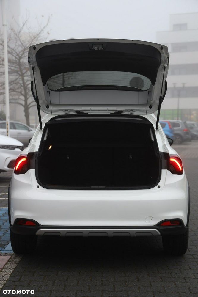 Fiat Tipo - 32