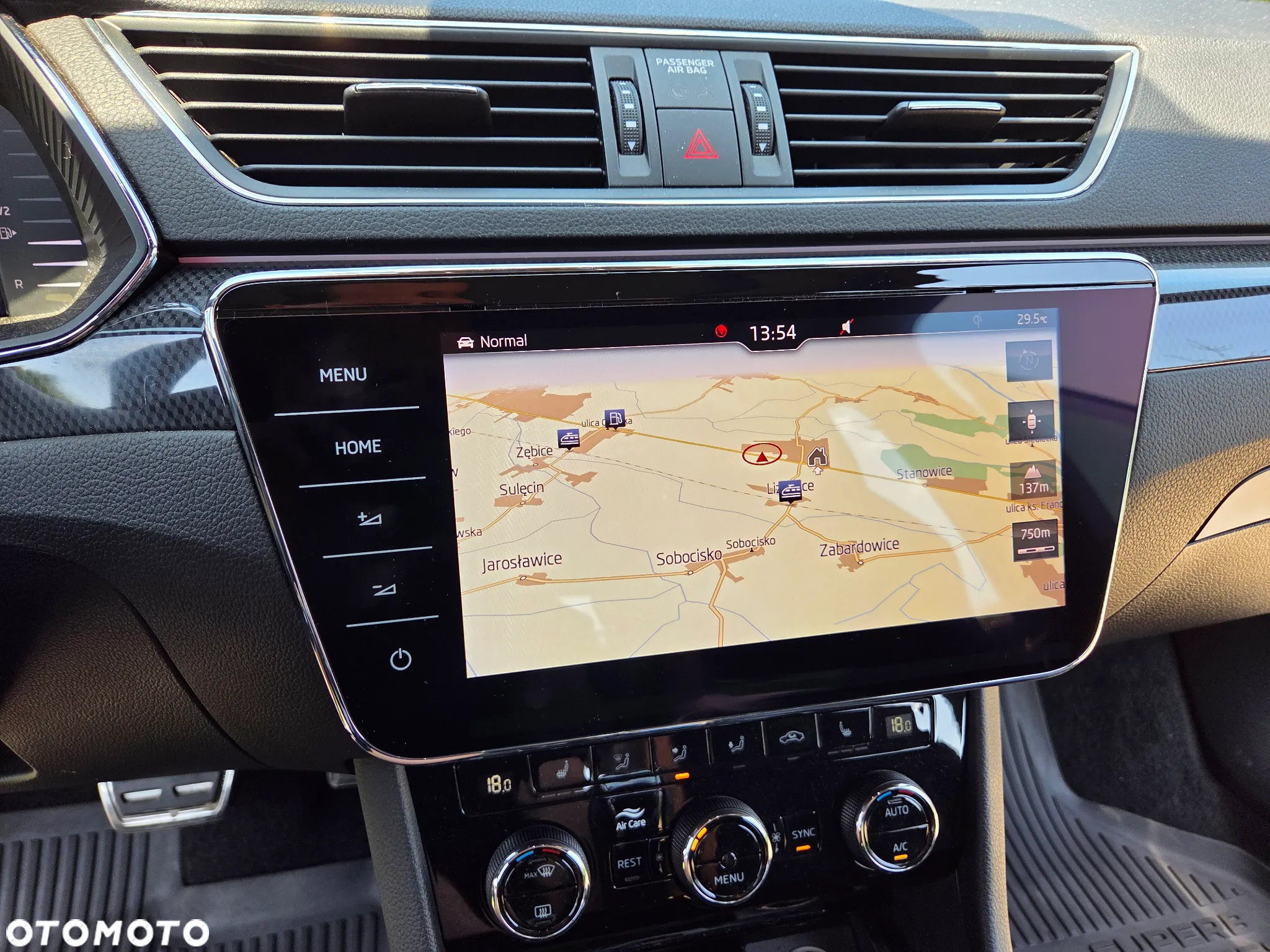 Skoda Superb Combi 2.0 TDI DSG Sportline - 18