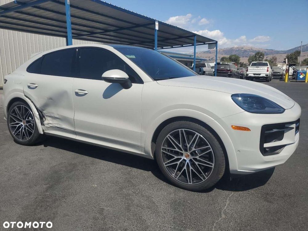 Porsche Cayenne - 5