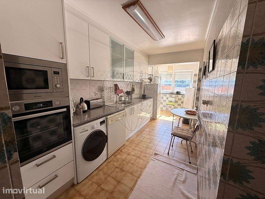 Apartamento T2 para arrendamento - Grande imagem: 2/15