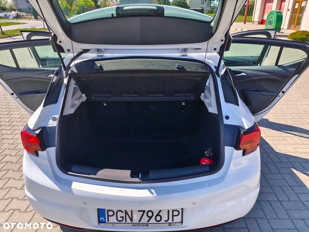 Opel Astra 1.4 T Elite S&S - 11