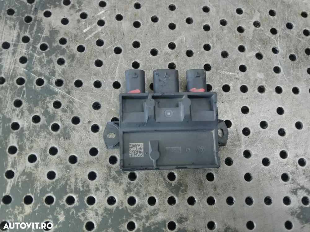 modul control deschidere haion   bmw x3 g01  10237711   6135 9481625-02 - 1
