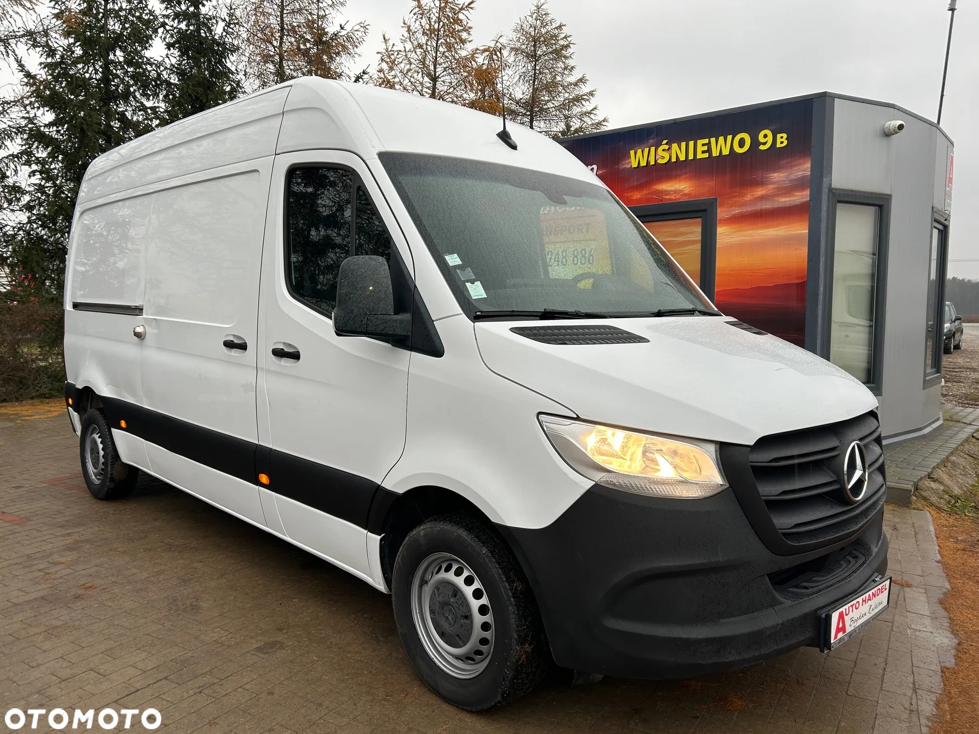Mercedes-Benz Sprinter 214 - 10