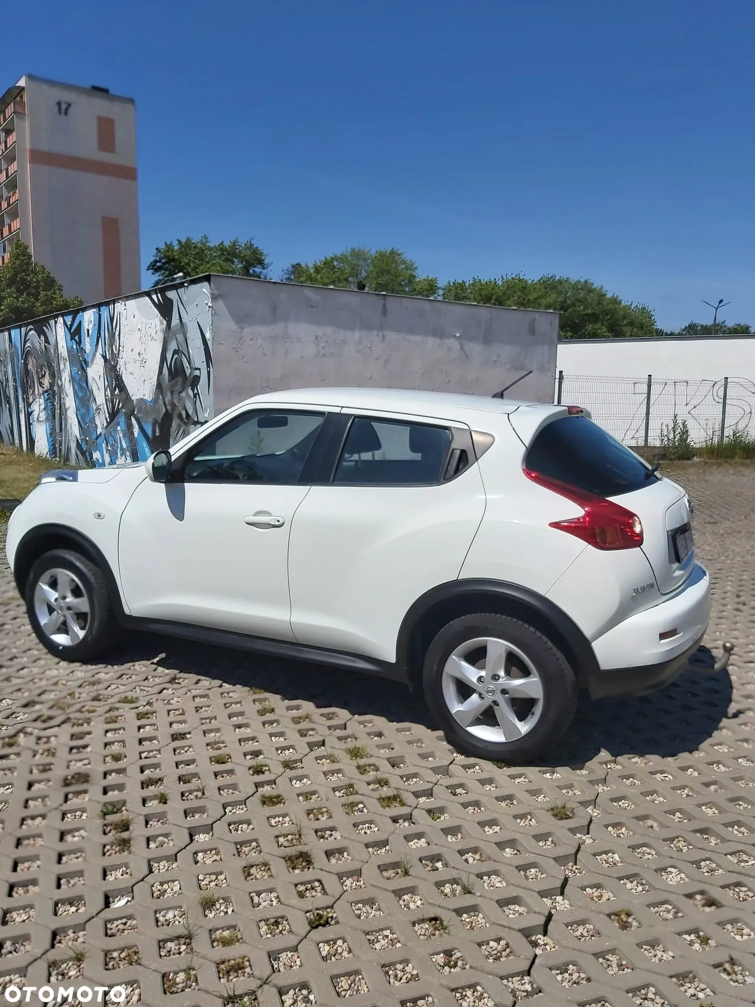 Nissan Juke 1.6 Visia Plus - 2