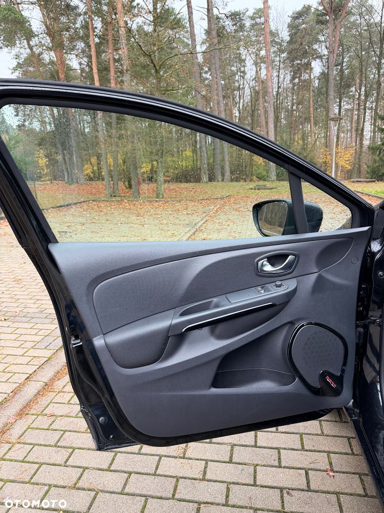 Renault Clio (Energy) TCe 90 Start & Stop INTENS - 22