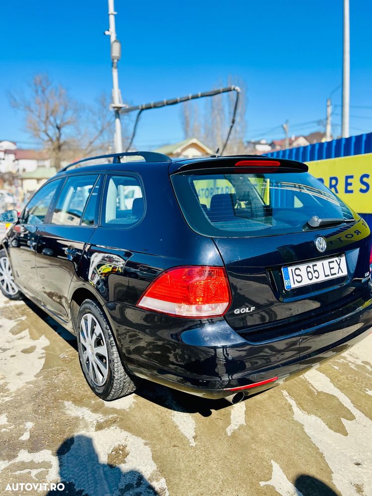 Volkswagen Golf - 9
