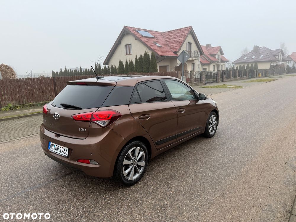 Hyundai i20 1.1 CRDi Intro Edition - 3