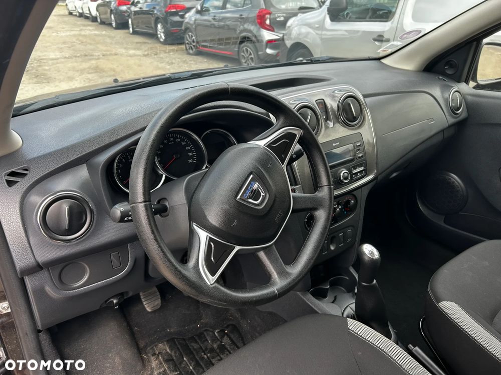 Dacia Sandero - 16