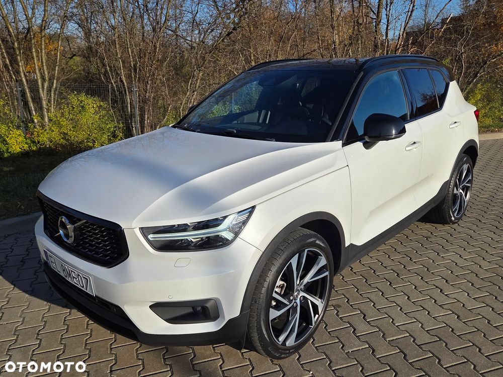 Volvo XC 40 T5 AWD R-Design - 6