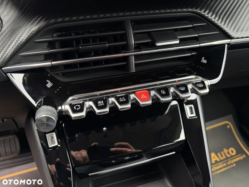 Peugeot 2008 1.5 BlueHDi Allure Pack S&S EAT8 - 31