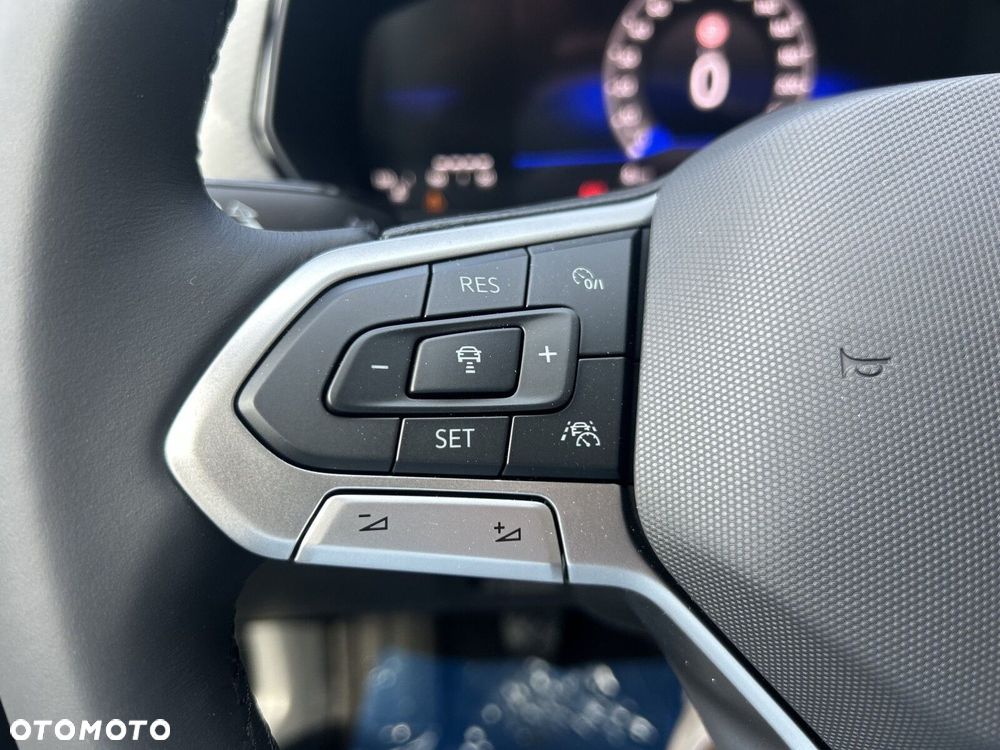 Volkswagen T-Cross - 25