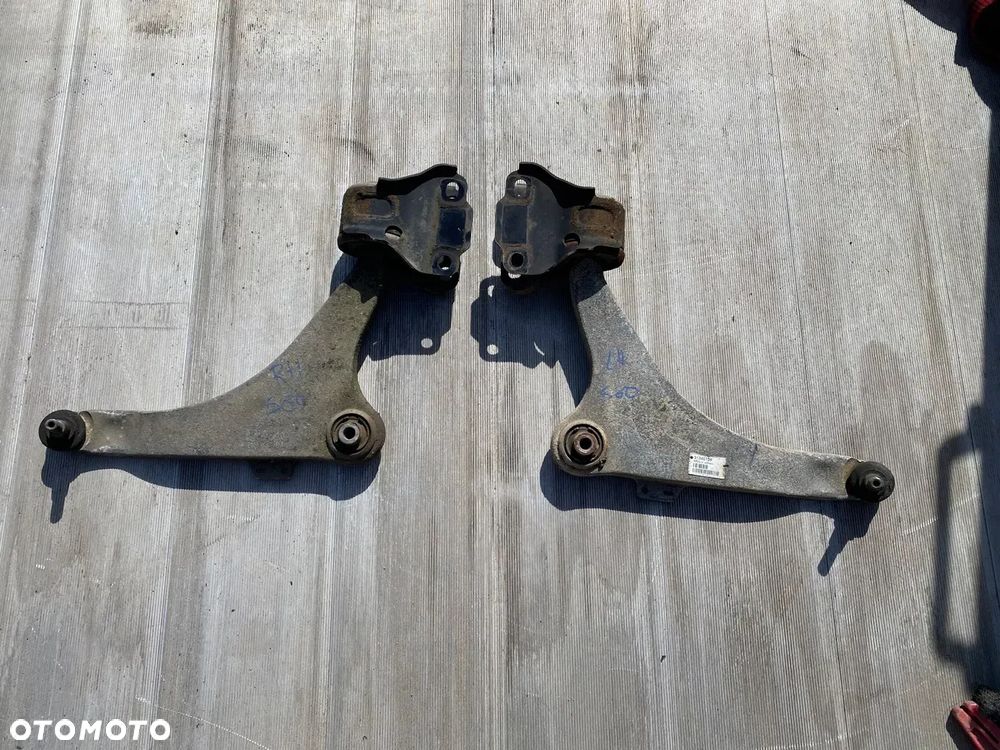 WAHACZ PRZEDNI PRAWY LUB LEWY VOLVO S60 V60 II 2.4 D5 DIESEL 31340128 31340127 2010-2013 - 1