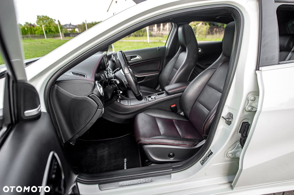 Mercedes-Benz Klasa A 250 4Matic 7G-DCT AMG Line - 22