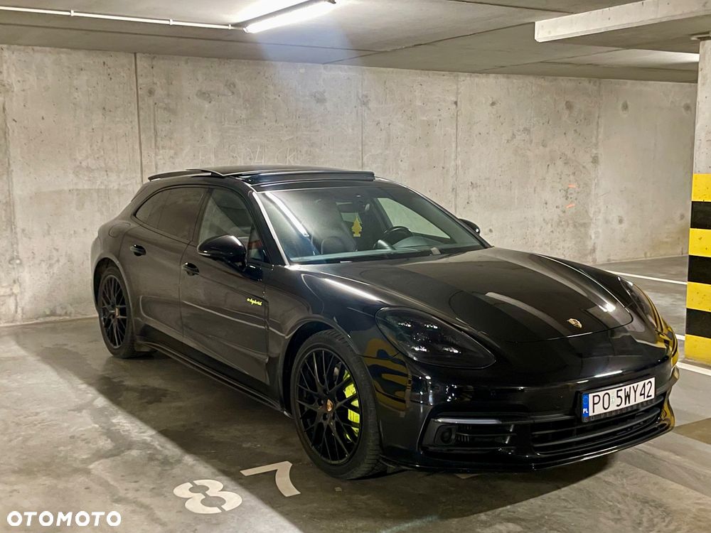 Porsche Panamera - 33