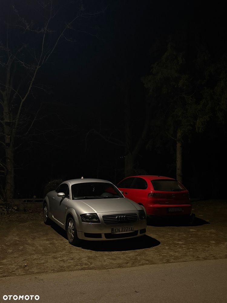 Audi TT Coupé 1.8T - 5