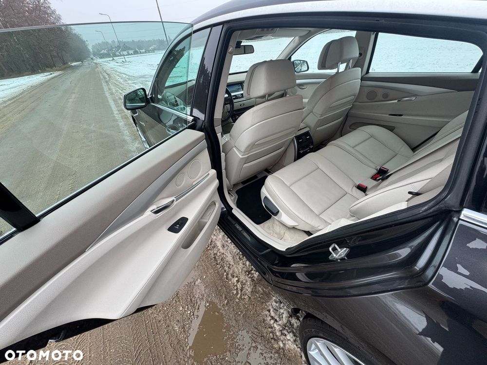 BMW 5GT 535d xDrive - 15