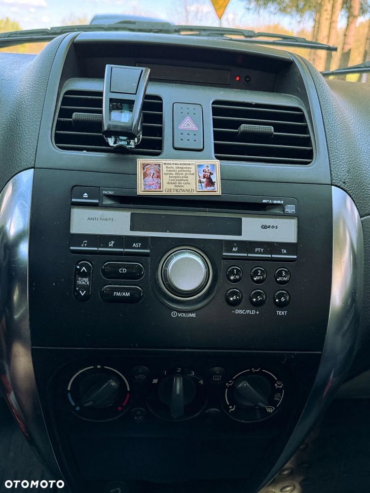 Suzuki SX4 - 17
