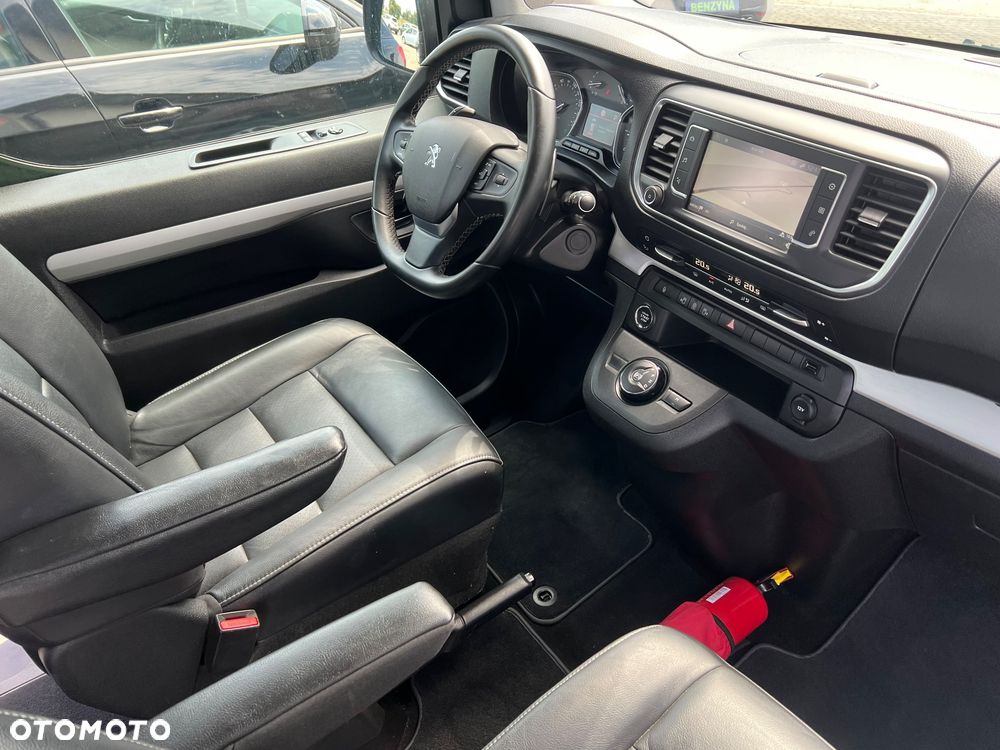 Peugeot Traveller L3 2.0 EAT6 Allure - 22