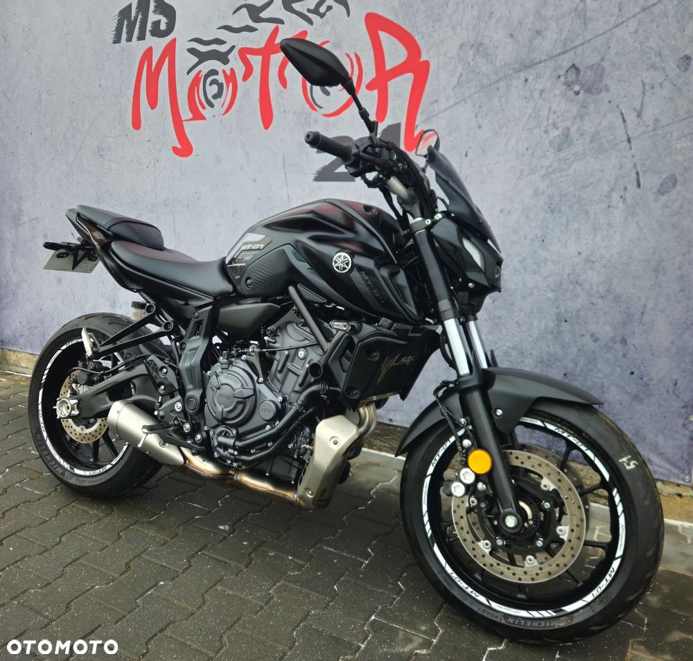 Yamaha MT - 3