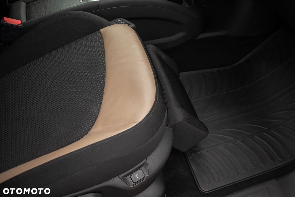 Citroën C4 Grand Picasso 2.0 HDi Exclusive - 24