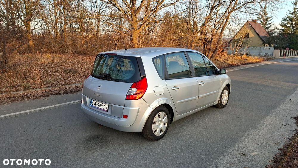 Renault Scenic 1.5 dCi Expression - 4