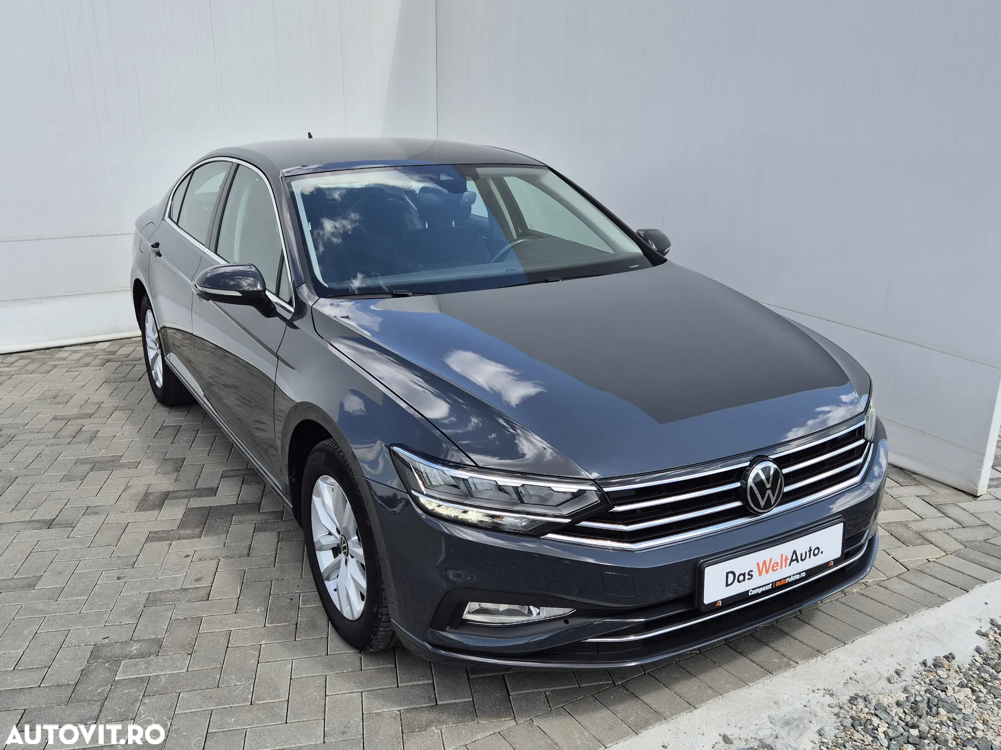 Volkswagen Passat - 7