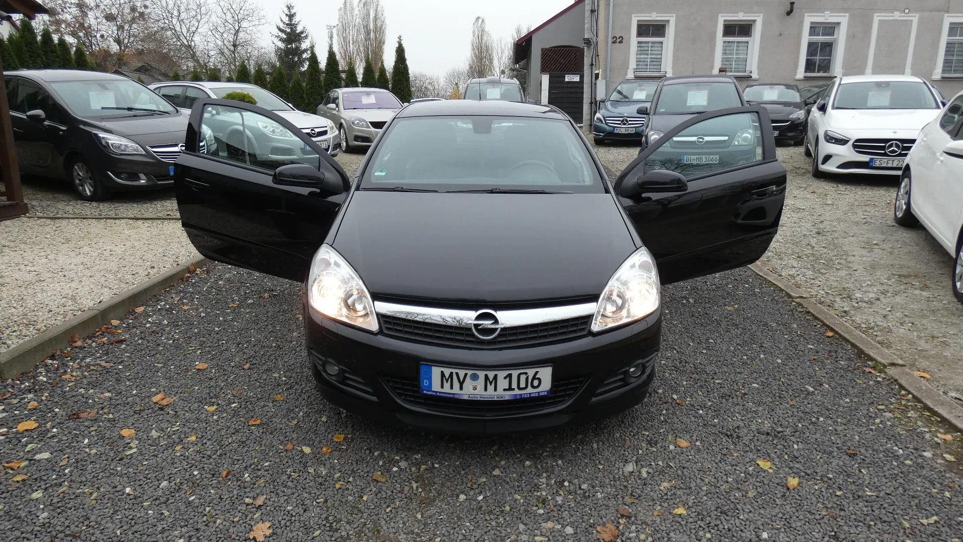 Opel Astra GTC 1.6 Edition - 13