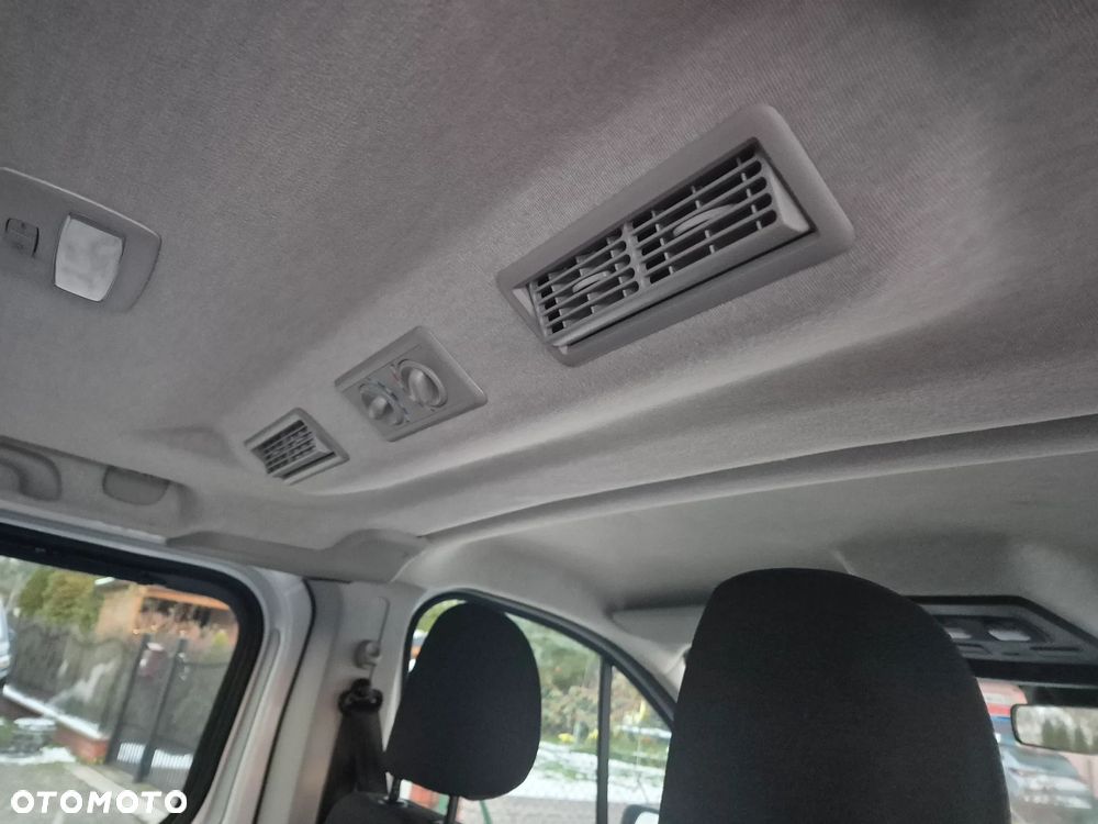 Renault Trafic - 11