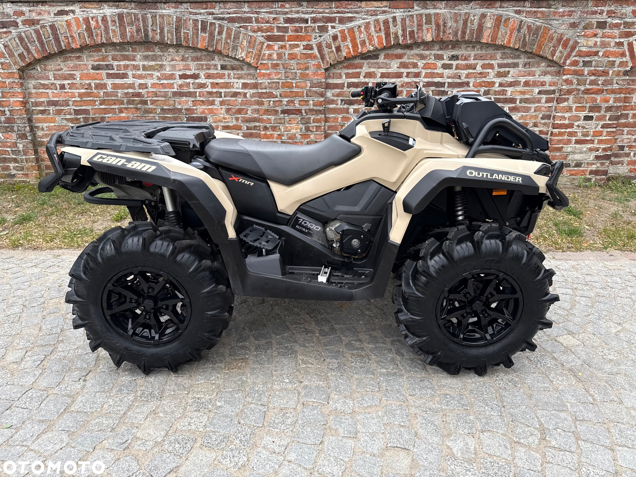 Can-Am Outlander Max