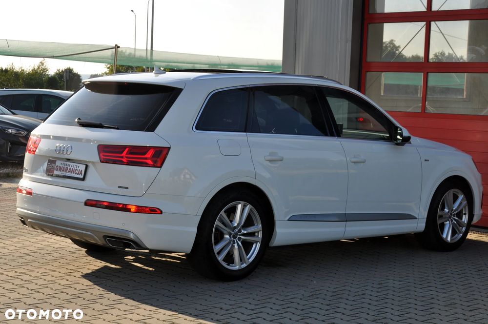 Audi Q7 - 15